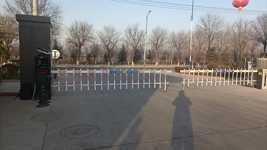 ����ͣ܇���řڵ��l�U